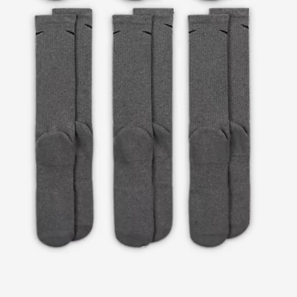 Nike
Training Crew Socks (3 Pairs)
Nike Everyday Cushioned - Picture 3 of 4